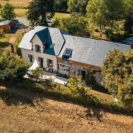 Bed and Breakfast Les Jardins De Nanine Lapleau Екстер'єр фото