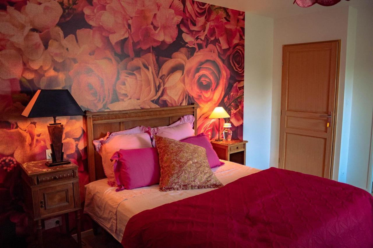 Bed and Breakfast Les Jardins De Nanine Lapleau Екстер'єр фото